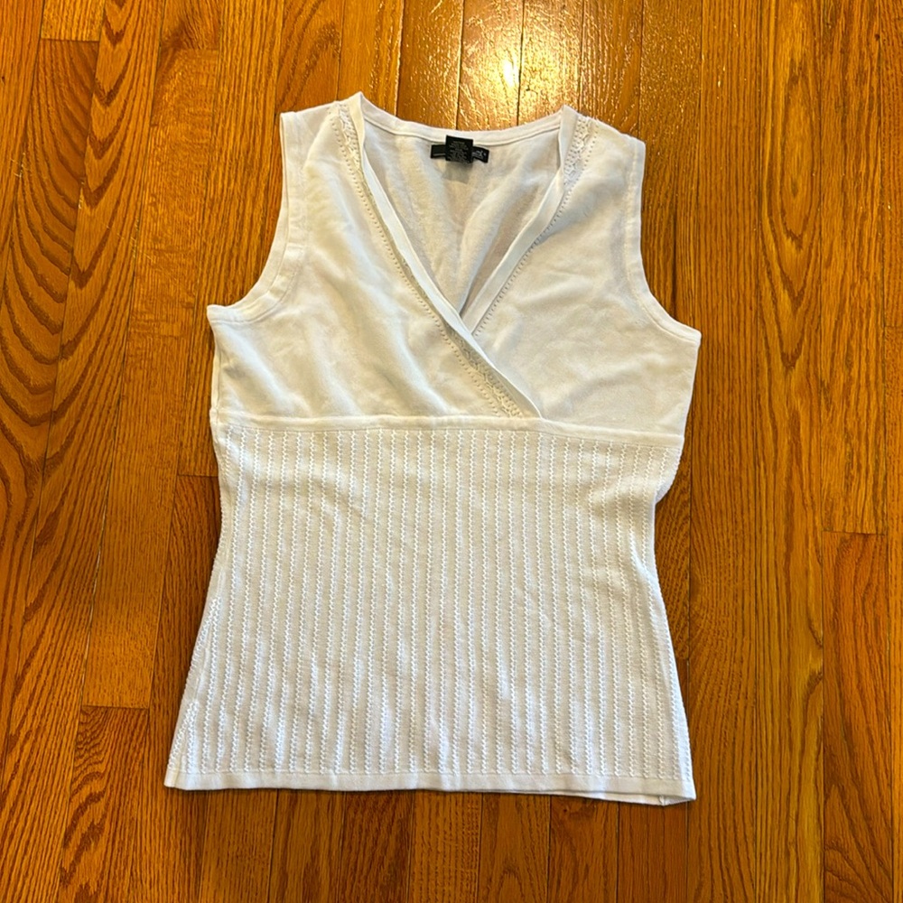 Ladies white sweater top size M